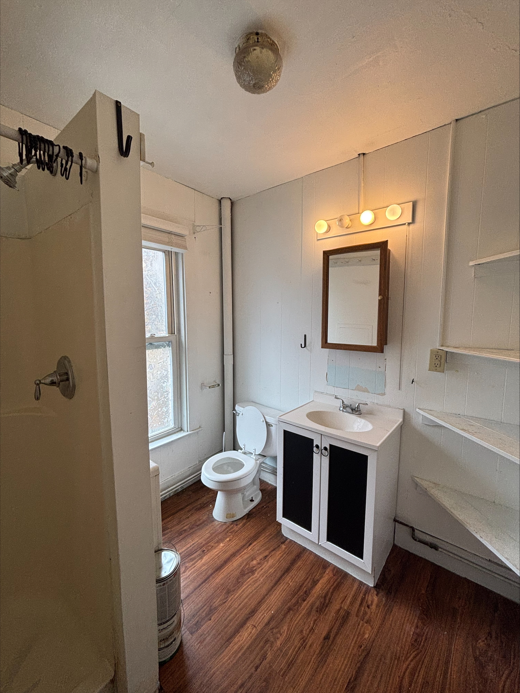 4 Western Avenue - 2